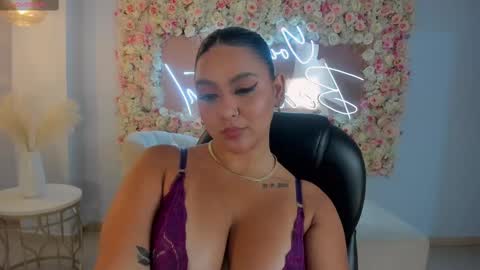 Tori Cross online show from February 10, 2025, 4:47 pm