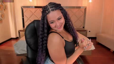 Tori Cross online show from February 20, 2025, 12:57 pm