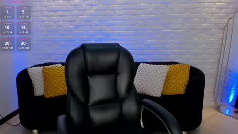 Tori Cross online show from March 5, 2025, 3:29 pm