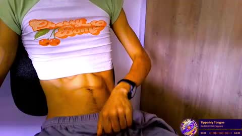 Snapshot of torino_19 chatting on September 25, 2025, 7:50 pm Enzo Moretti online show from September 25, 2025, 7:50 pm