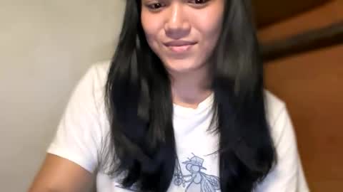 Snapshot of torn_alexis chatting on March 8, 2026, 5:44 am torn_alexis online show from March 8, 2026, 5:44 am