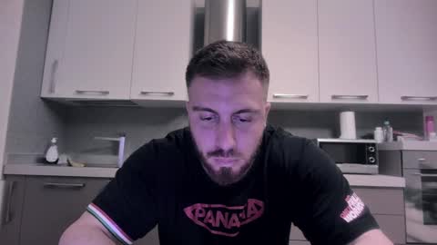 toro_arrapato online show from December 17, 2024, 6:02 am