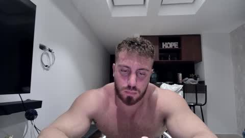 toro_arrapato online show from February 19, 2025, 5:05 am