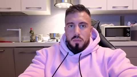 toro_arrapato online show from October 3, 2025, 11:02 pm