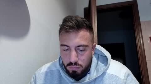 toro_arrapato online show from October 19, 2025, 3:23 pm