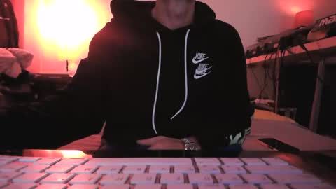 Snapshot of torosko chatting on February 15, 2026, 4:36 pm Torosko online show from February 15, 2026, 4:36 pm