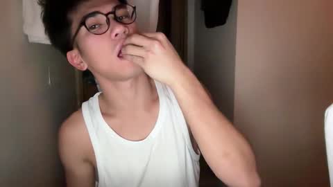 Karo online show from February 22, 2026, 5:44 pm