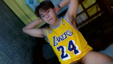 Toshiro online show from March 28, 2026, 2:11 am