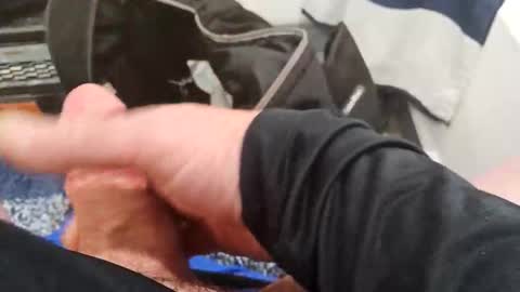 tossmysalad20 online show from November 30, 2025, 9:19 pm