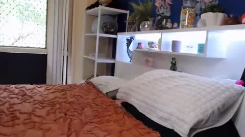 Snapshot of total_aussie_milfs chatting on February 2, 2026, 11:03 pm Milly online show from February 2, 2026, 11:03 pm