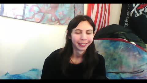 Luna online show from February 12, 2025, 9:54 pm