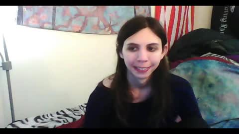 Luna online show from February 23, 2025, 4:07 am