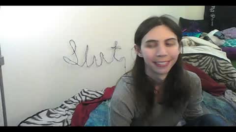 Luna online show from November 29, 2025, 2:25 am