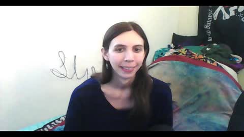 Luna online show from March 9, 2026, 1:53 am