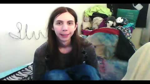 Luna online show from April 22, 2026, 2:36 am