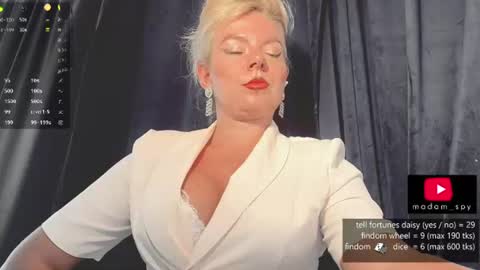 Madam Viktoria   Vacation in Portugal  2811 - 0412 online show from August 2, 2026, 1:42 pm