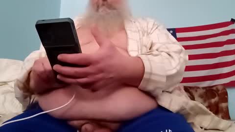 totallyawesome_65 online show from February 8, 2025, 5:18 pm