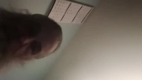 totallyawesome_65 online show from November 16, 2025, 10:54 am