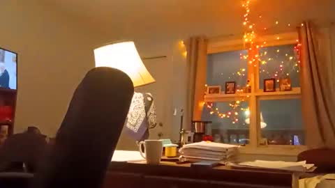 totallyawesome_65 online show from January 11, 2026, 4:50 am