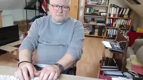Snapshot of toto758 chatting on March 2, 2026, 11:28 am toto758 online show from March 2, 2026, 11:28 am