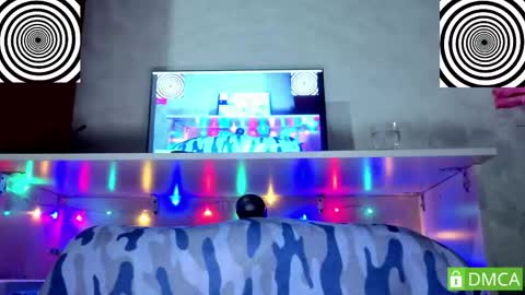 Snapshot of touch_m3 chatting on May 12, 2026, 7:16 am online show from May 12, 2026, 7:16 am