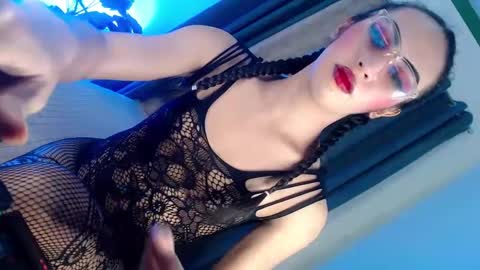 Snapshot of touch_my_body_daddy chatting on February 14, 2025, 4:31 pm touch_my_body_daddy online show from February 14, 2025, 4:31 pm