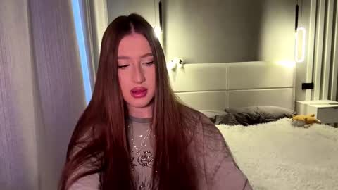 Ioanna online show from February 15, 2026, 8:02 am