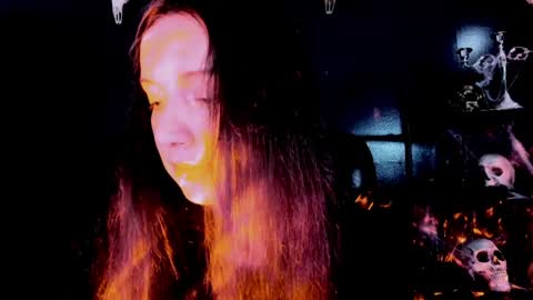 Snapshot of toxicdomme chatting on May 22, 2026, 5:29 pm toxicdomme online show from May 22, 2026, 5:29 pm