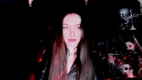 Snapshot of toxicdomme chatting on May 25, 2026, 6:03 pm toxicdomme online show from May 25, 2026, 6:03 pm