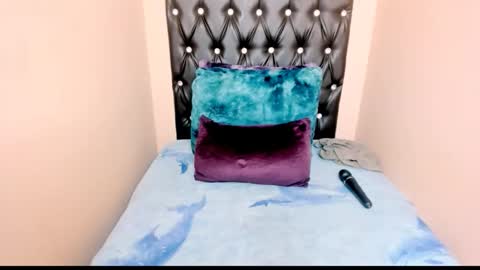 toxicfantasy4u online show from February 17, 2026, 2:41 am