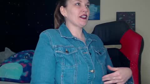 Lilly Miss Mistress Goddess Maam Queen Boss online show from January 6, 2025, 11:40 am