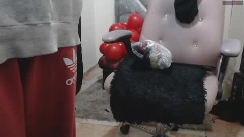 Snapshot of toxxxic_cams chatting on May 18, 2026, 7:03 am toxca69 online show from May 18, 2026, 7:03 am