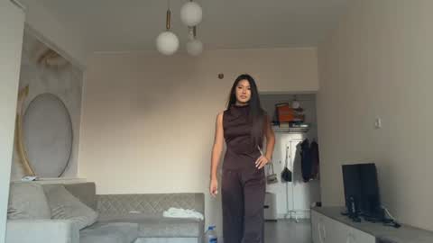 Dina online show from July 28, 2026, 2:13 pm