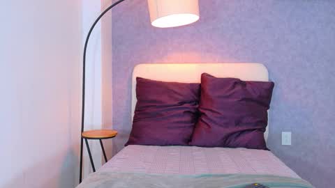 tracielowe_w online show from February 10, 2026, 7:40 pm