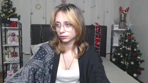 TracyLeeBB online show from December 21, 2025, 6:09 am