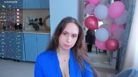 Kate online show from February 26, 2025, 8:37 am