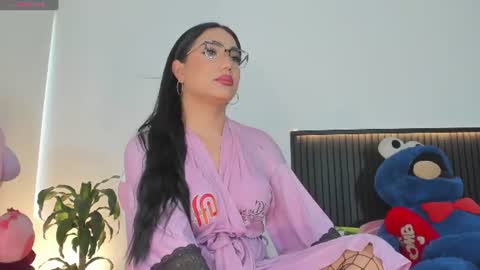 Snapshot of trannypartner chatting on July 23, 2026, 9:24 pm Juliana Giiraldo online show from July 23, 2026, 9:24 pm