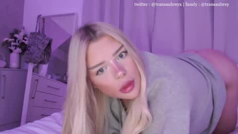 aubrey 3 online show from October 6, 2025, 7:33 pm