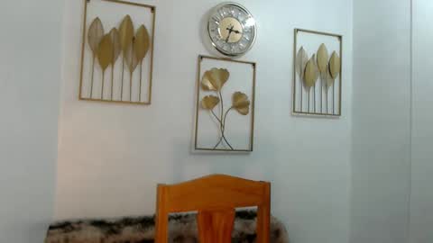 transeugene1990 online show from February 11, 2026, 7:35 am