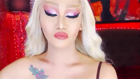 KYLIE BELLA  TS online show from March 12, 2025, 9:23 am