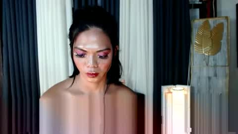 transsitips online show from November 26, 2025, 12:11 am