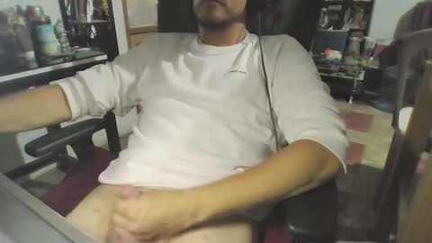 traveler_92 online show from April 11, 2026, 4:06 am