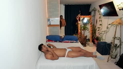 travis bakerr online show from January 19, 2025, 11:32 pm