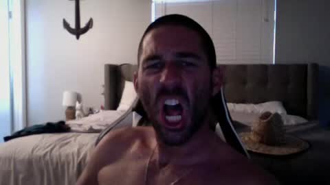 Snapshot of traviskenn chatting on December 7, 2024, 4:58 pm TravisKenn online show from December 7, 2024, 4:58 pm