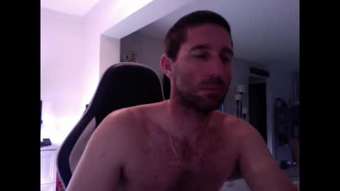 Snapshot of traviskenn chatting on February 25, 2025, 1:28 pm TravisKenn online show from February 25, 2025, 1:28 pm