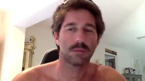 Snapshot of traviskenn chatting on September 23, 2025, 11:57 am TravisKenn online show from September 23, 2025, 11:57 am