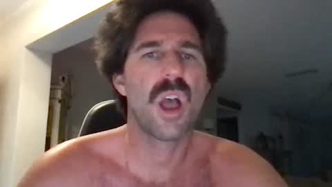 Snapshot of traviskenn chatting on October 14, 2025, 11:33 am TravisKenn online show from October 14, 2025, 11:33 am