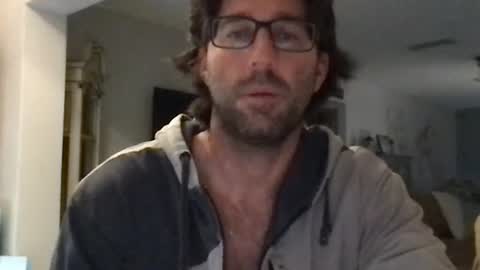 Snapshot of traviskenn chatting on January 17, 2026, 12:32 pm TravisKenn online show from January 17, 2026, 12:32 pm