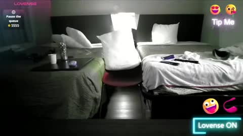 Trea online show from September 29, 2025, 9:08 pm