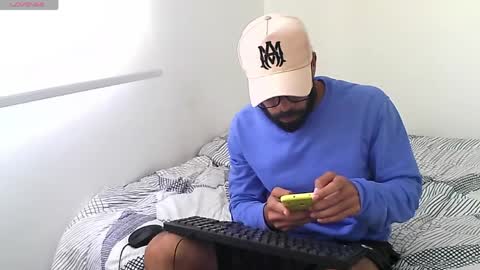 Snapshot of treborshunter chatting on March 27, 2026, 7:02 pm Hunter man online show from March 27, 2026, 7:02 pm